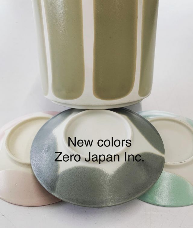 Welcome to ZERO JAPAN!
久しぶりの投稿です。
新しいカラーの選定をしています。
どんな表情のアイテムたちが出てくるか楽しみです。
期待しててくださいね。
We are selecting new colors.
#zerojapan #ゼロジャパン #newcolors #madeinjaoan #新色 #新シリーズ #teapot #cafemug #canister
